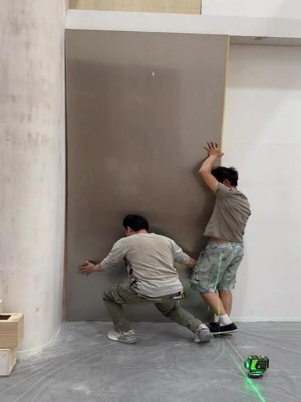 SPC wall panel thicker than 4mm increases strength but becomes too heavy for easy handling and raises material, production, and transportation costs